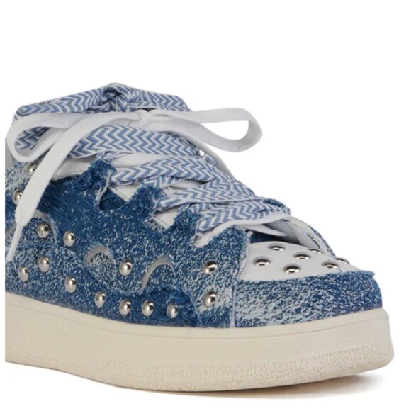 Callie Lives Shoes - Callie Lives Miz Blue & White Studded Cutout Denim Sneaker 8 10